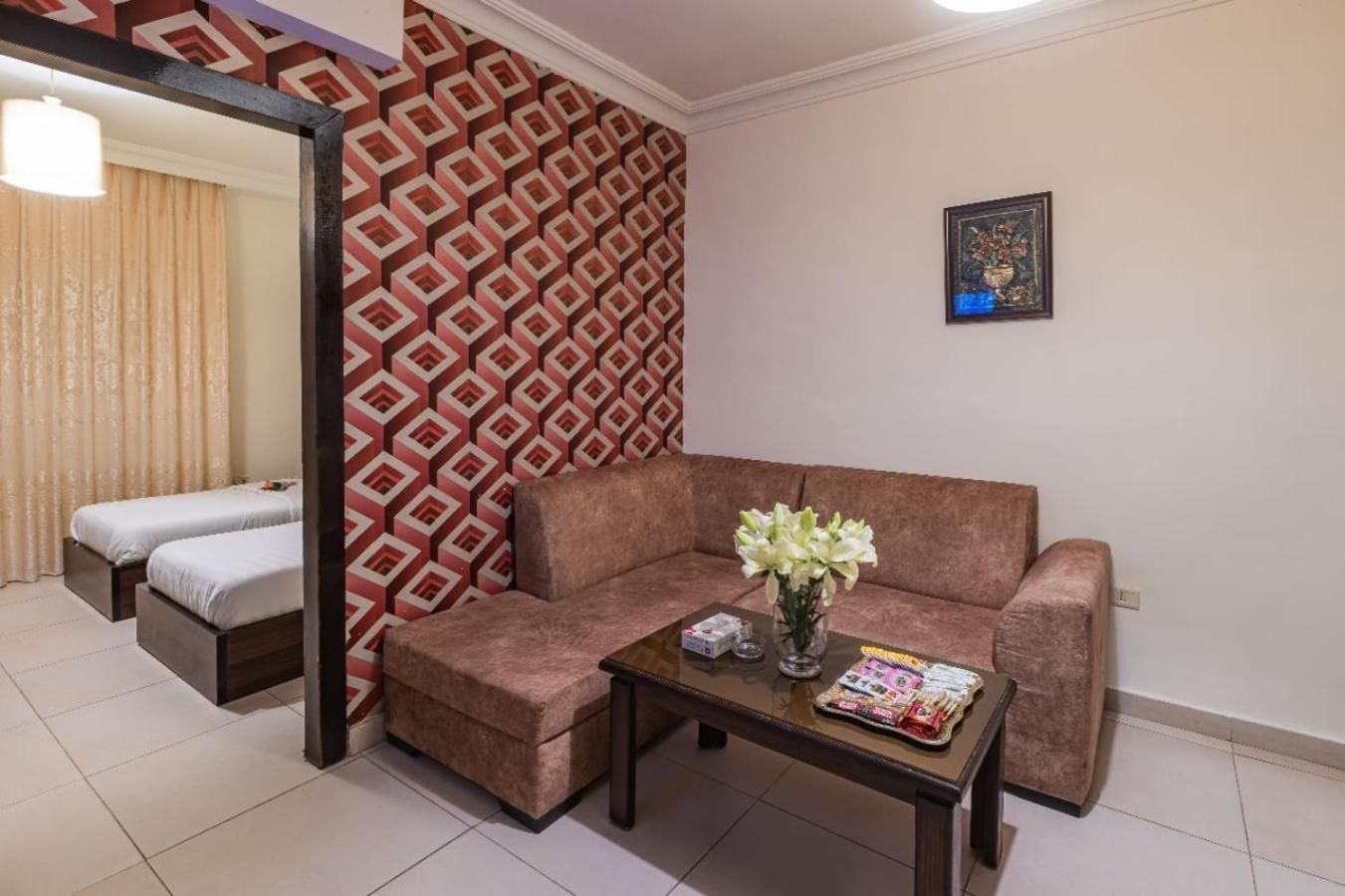Lancaster Hotel Apartments-Gardens Amman Extérieur photo
