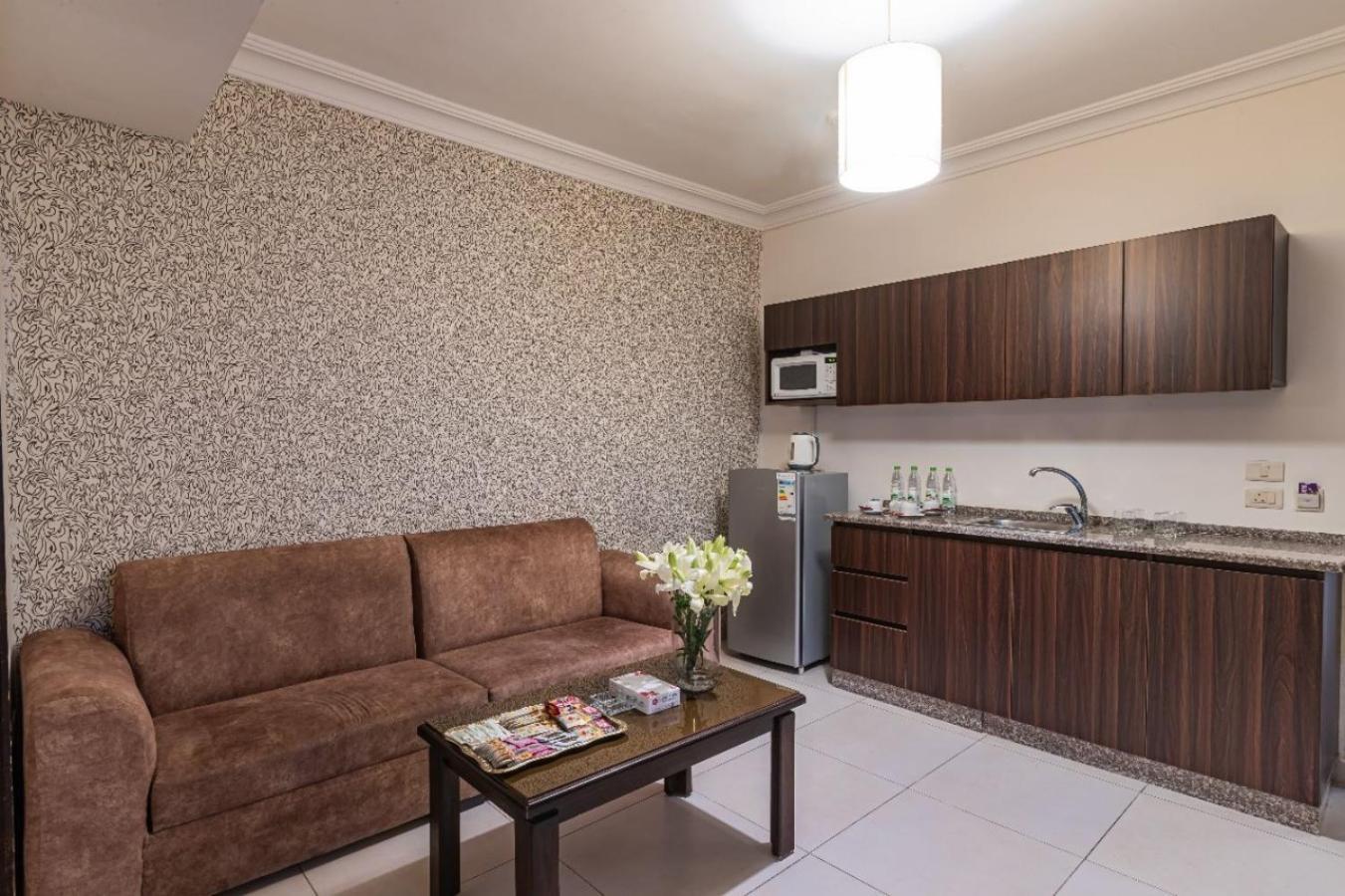 Lancaster Hotel Apartments-Gardens Amman Extérieur photo