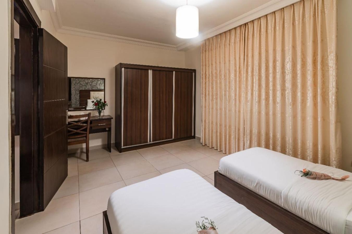 Lancaster Hotel Apartments-Gardens Amman Extérieur photo